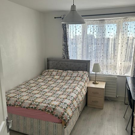 Cosy 2-Bedroom Flat In Finsbury Park, Modern, Convenient & Close To Central London! Екстер'єр фото